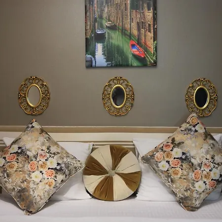 Boutique 3*