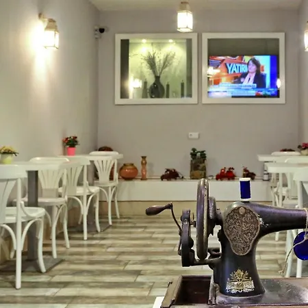 Boutique Hotel 3*